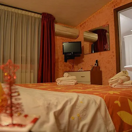 Bed and breakfast Fantar House