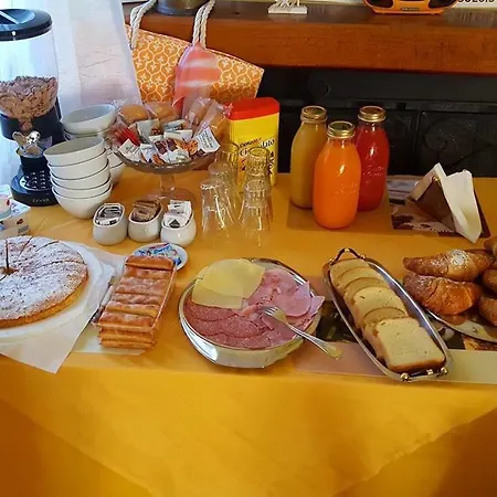 Bed and breakfast Fantar House