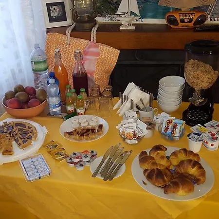 Bed and breakfast Fantar House Carbonia
