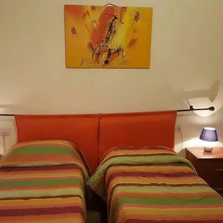 Fantar House Bed & Breakfast 3*